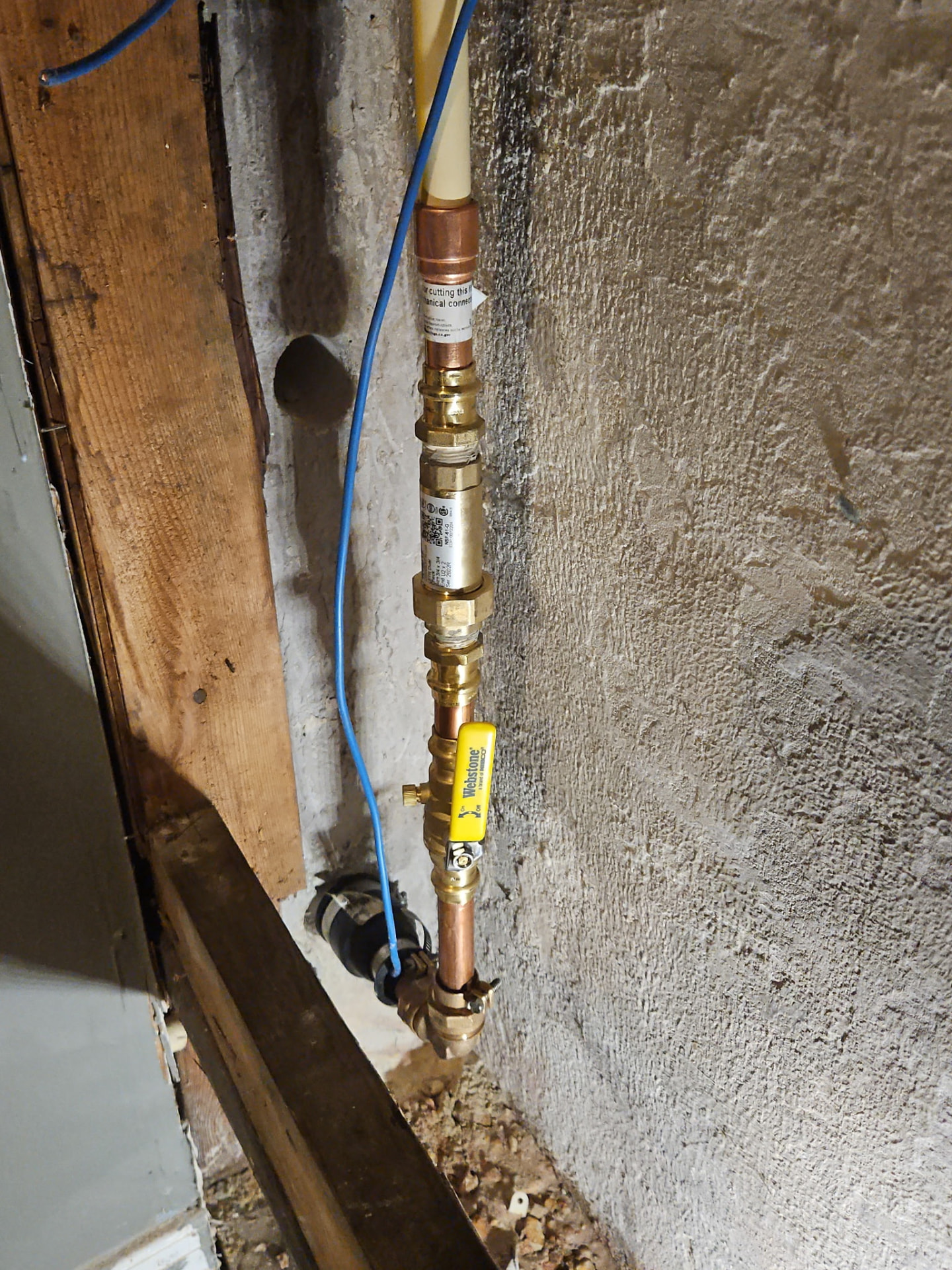 New copper water service pipe with shutoff valve and backflow preventer in Baltimore, MD — ProStream Plumbing